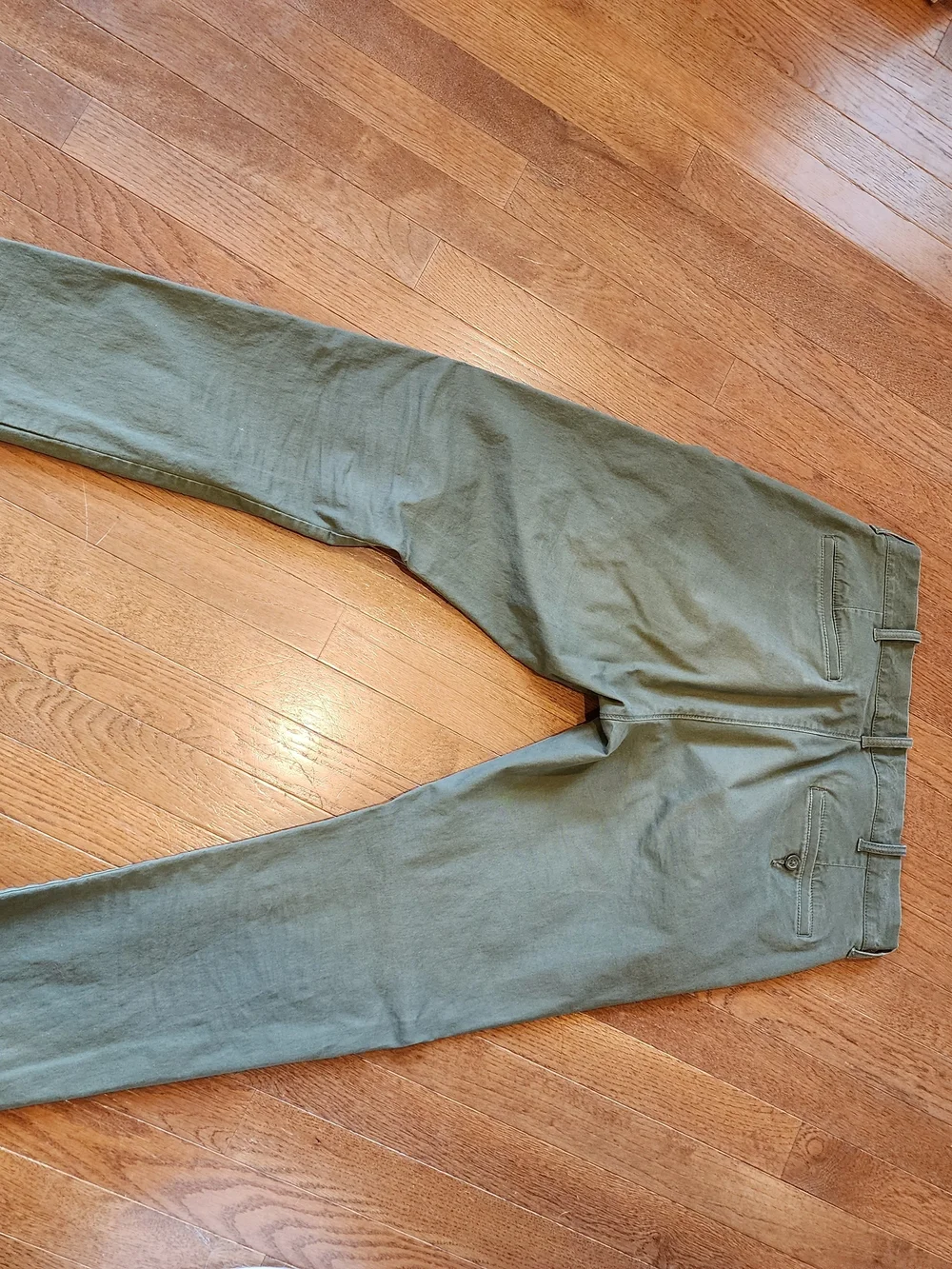 J. Crew Men's Olive Chino Pants